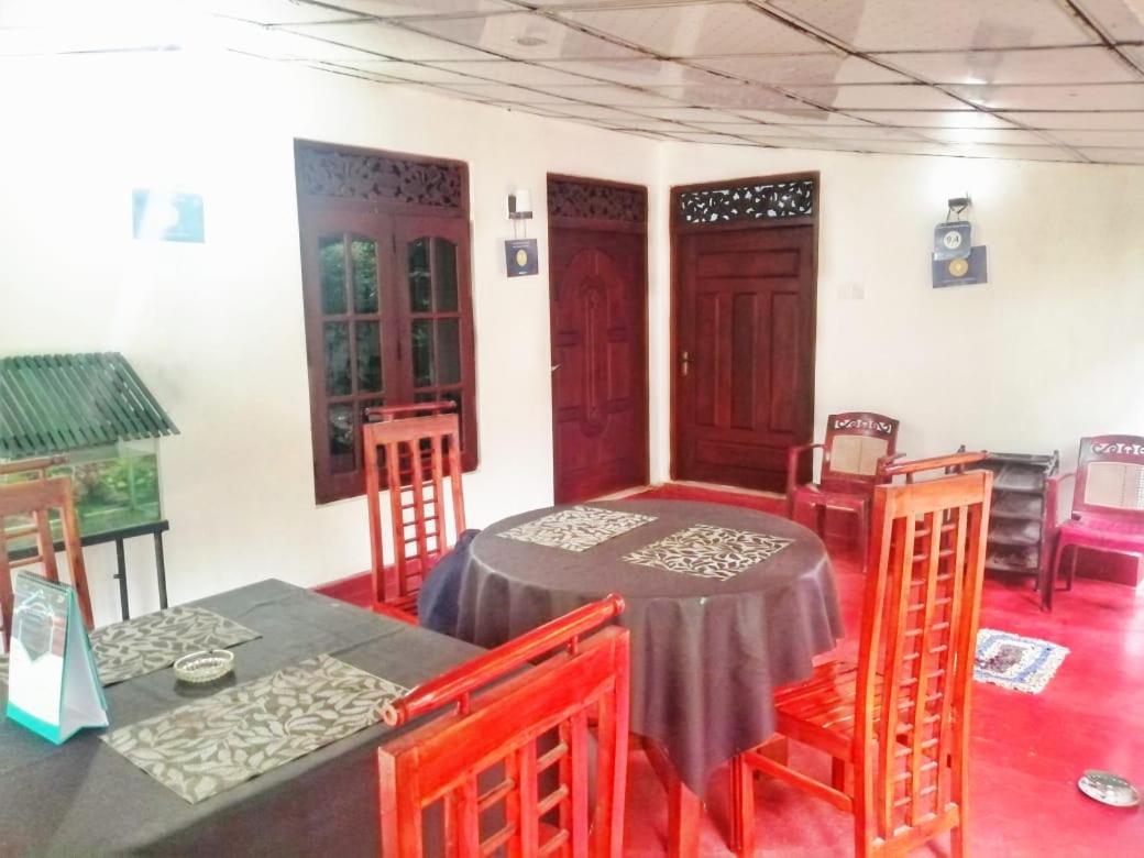 Senith Guest House Mirissa Dış mekan fotoğraf