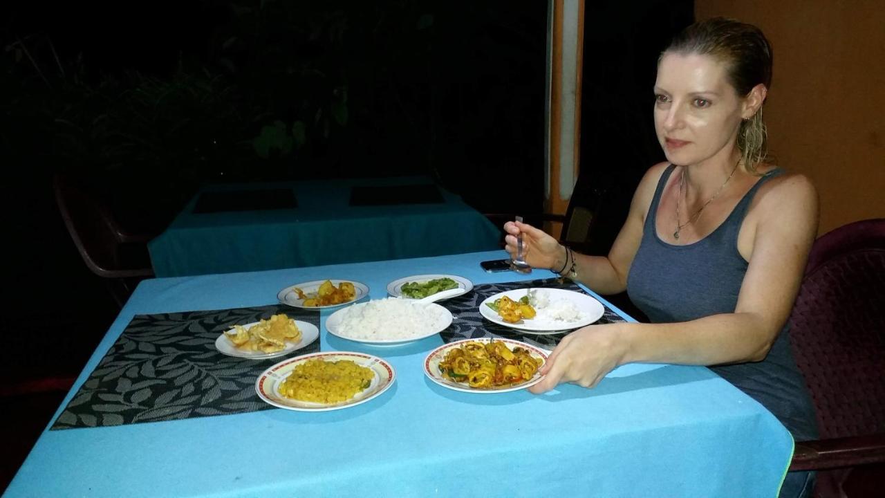Senith Guest House Mirissa Dış mekan fotoğraf